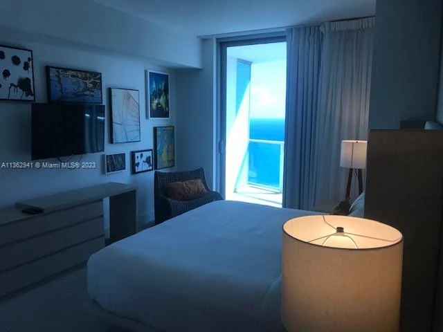 4111 S Ocean Dr # 3203, Hollywood FL 33019