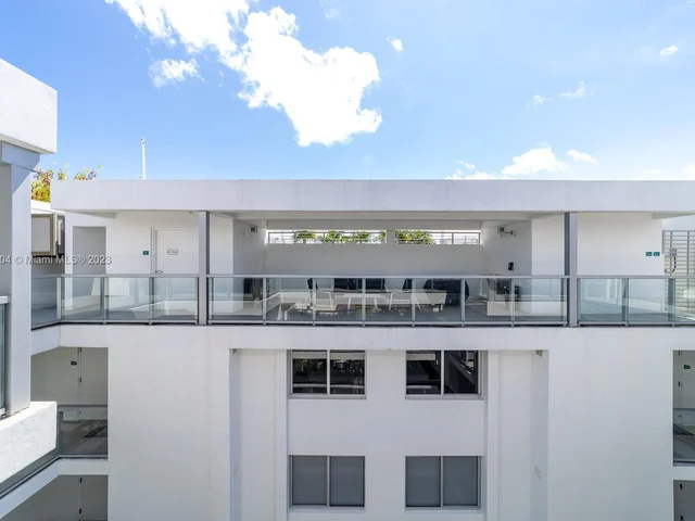 1100 100th St # 403, Bay Harbor Islands FL 33154