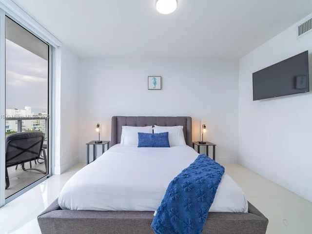 1100 100th St # 502, Bay Harbor Islands FL 33154