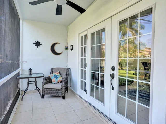 219 NE 14th Ave # 107, Hallandale Beach FL 33009