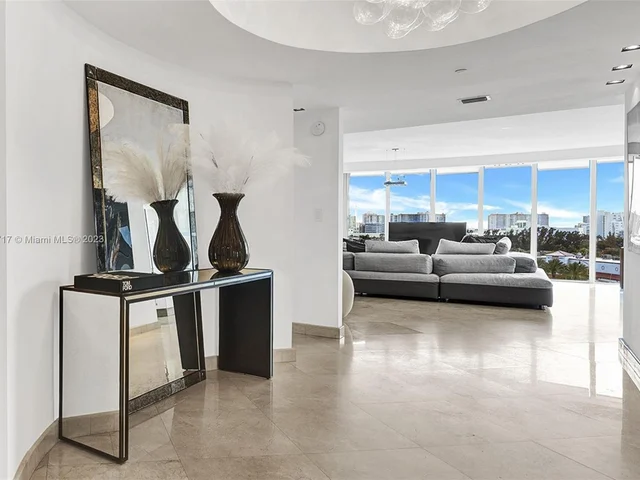 18911 Collins Ave # 705, Sunny Isles Beach FL 33160