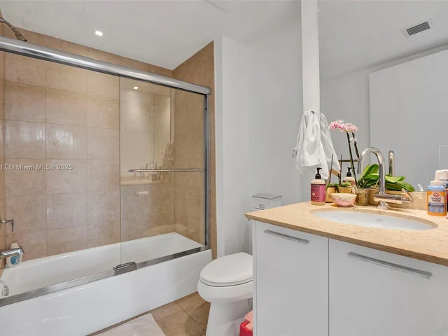 18911 Collins Ave # 705, Sunny Isles Beach FL 33160