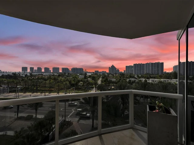 18911 Collins Ave # 705, Sunny Isles Beach FL 33160