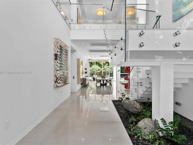 675 Golden Beach Dr, Golden Beach FL 33160