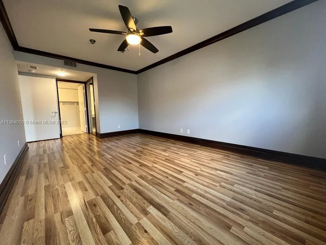 649 E Sheridan St # 410, Dania Beach FL 33004