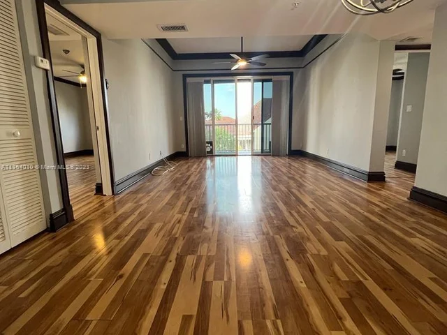 649 E Sheridan St # 410, Dania Beach FL 33004