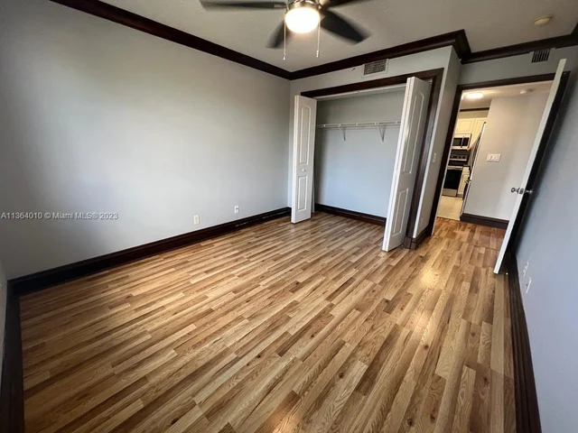 649 E Sheridan St # 410, Dania Beach FL 33004