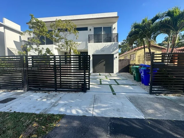 3767 SW 27th Ln # 3767, Miami FL 33134