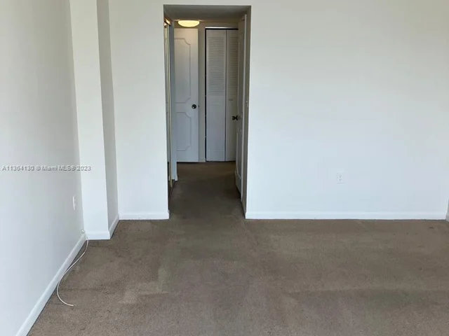 2801 NE 183rd St # 305W, Aventura FL 33160