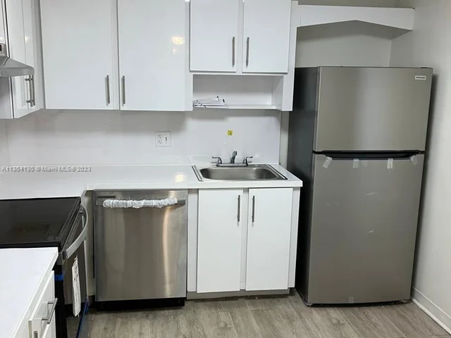 2801 NE 183rd St # 305W, Aventura FL 33160