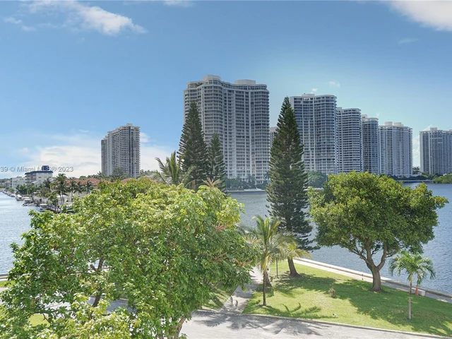 301 174th St # 401, Sunny Isles Beach FL 33160