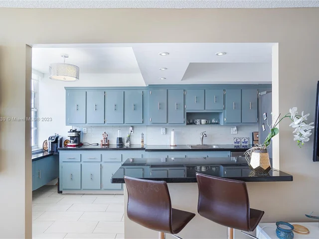 301 174th St # 401, Sunny Isles Beach FL 33160