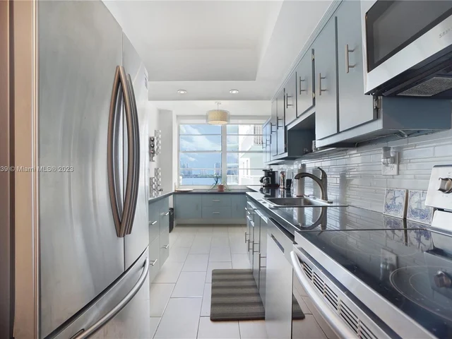 301 174th St # 401, Sunny Isles Beach FL 33160