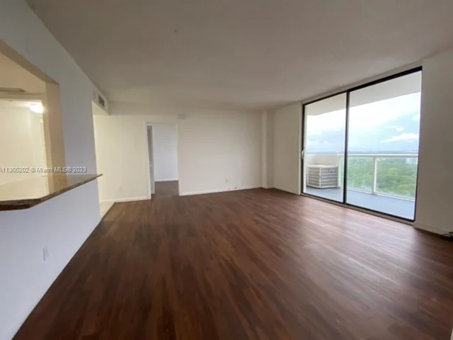 13499 Biscayne Blvd # 1507, North Miami FL 33181