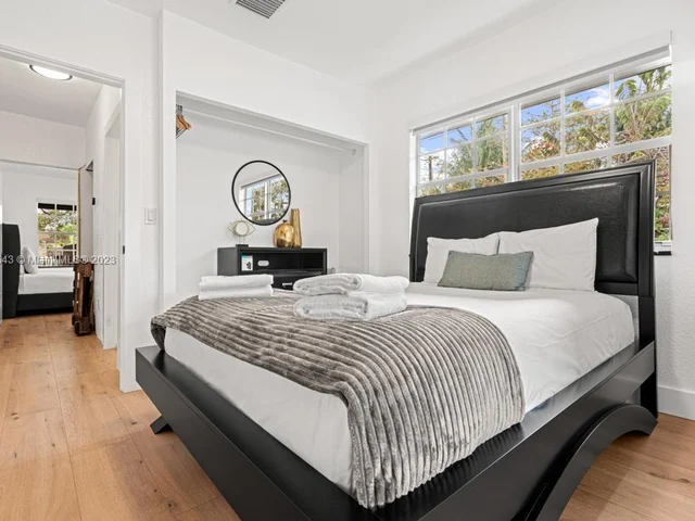 3902 NW 3rd Ave # 3902, Miami FL 33127