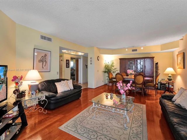 3610 Yacht Club Dr # 1214, Aventura FL 33180