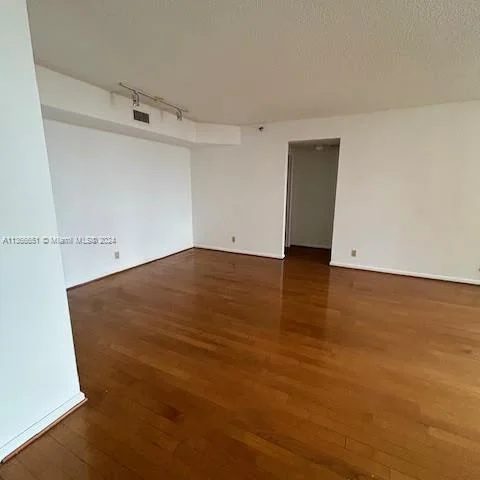 3610 Yacht Club Dr # 1214, Aventura FL 33180