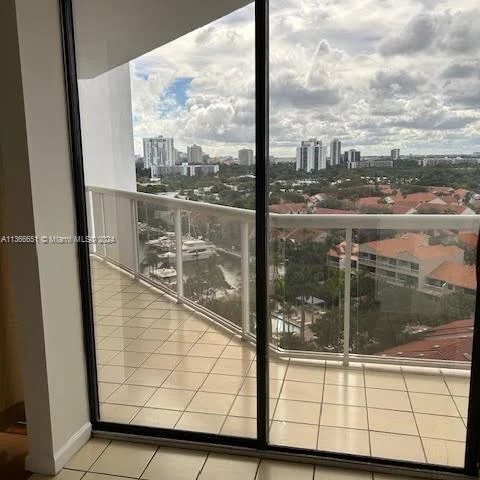 3610 Yacht Club Dr # 1214, Aventura FL 33180