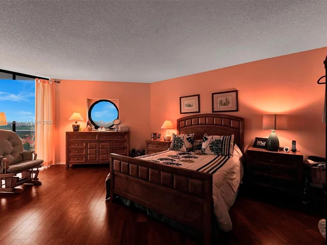 3610 Yacht Club Dr # 1214, Aventura FL 33180