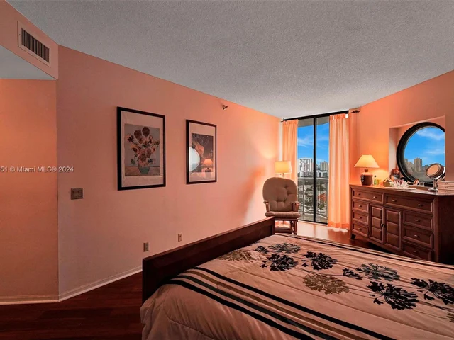 3610 Yacht Club Dr # 1214, Aventura FL 33180