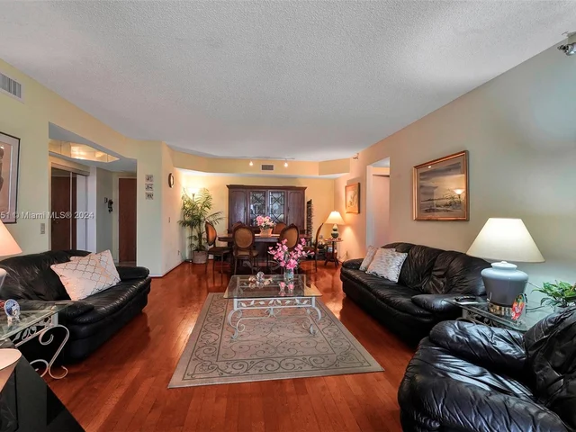 3610 Yacht Club Dr # 1214, Aventura FL 33180