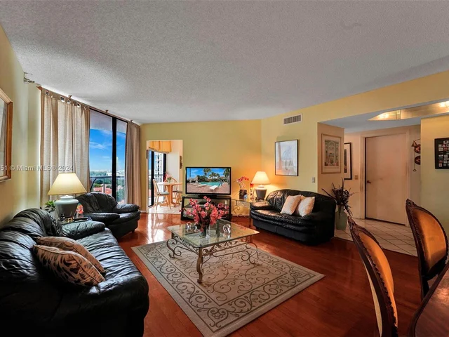 3610 Yacht Club Dr # 1214, Aventura FL 33180