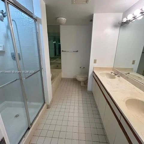 3610 Yacht Club Dr # 1214, Aventura FL 33180