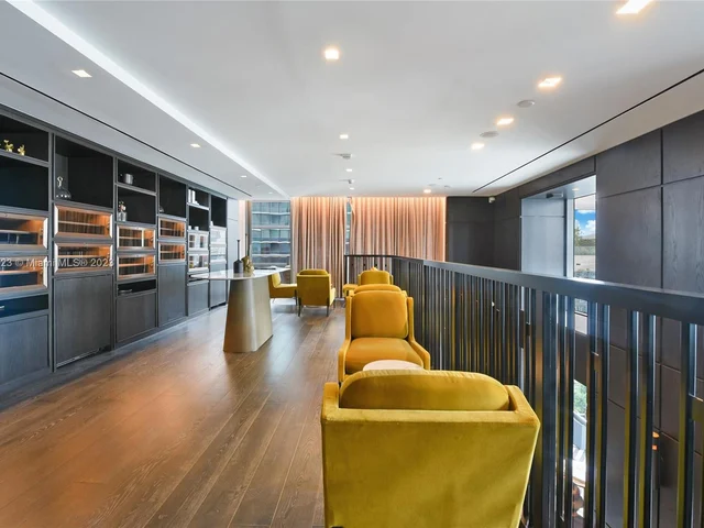 801 S Miami Ave # 5406, Miami FL 33130