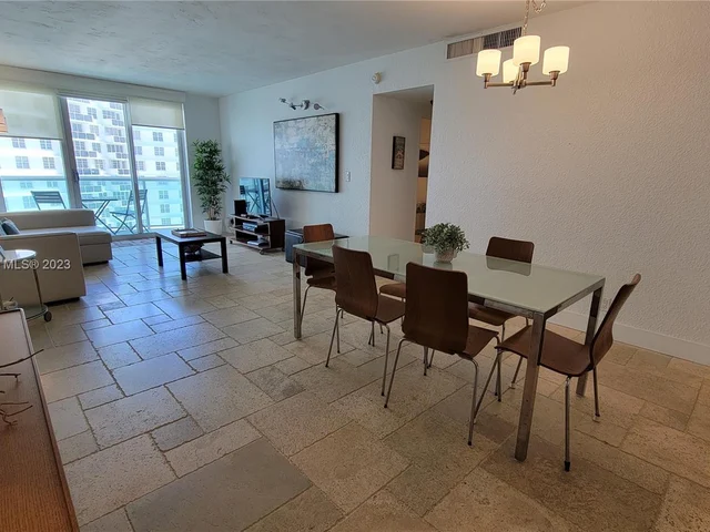 3801 S Ocean Dr # 10B, Hollywood FL 33019