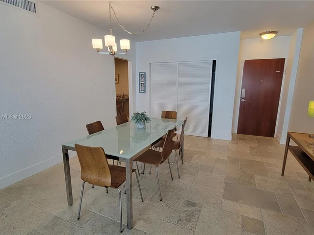 3801 S Ocean Dr # 10B, Hollywood FL 33019