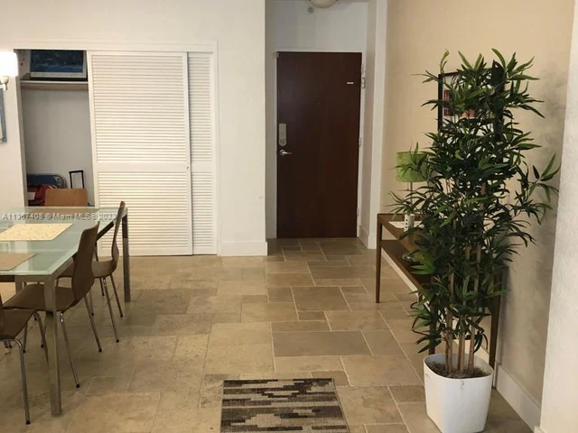 3801 S Ocean Dr # 10B, Hollywood FL 33019