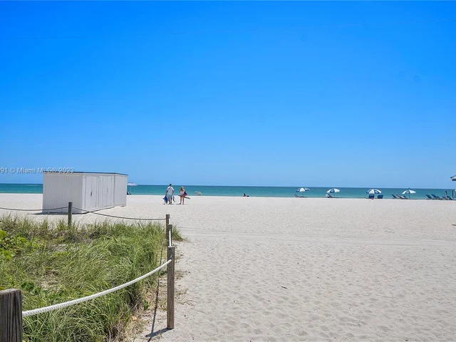 6000 Collins Ave # 527, Miami Beach FL 33140