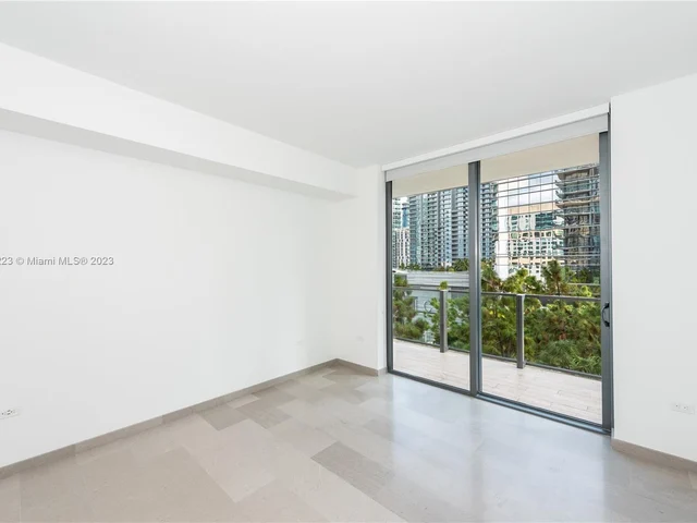 88 SW 7th St # 809, Miami FL 33130