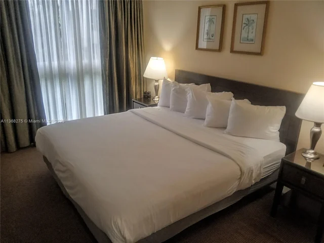 2951 S Bayshore Dr # 512, Miami FL 33133