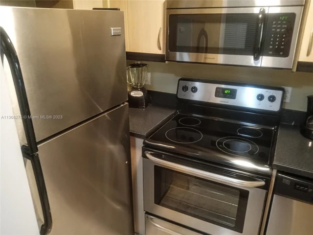 2951 S Bayshore Dr # 512, Miami FL 33133