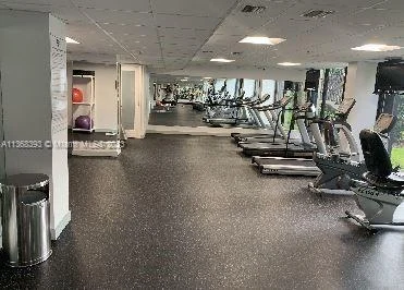 540 Brickell Key Dr # 1413, Miami FL 33131