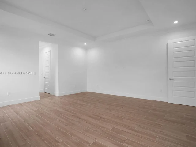 18321 SW 224th St, Miami FL 33170