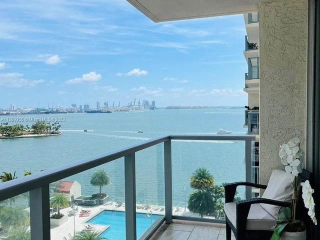 1155 Brickell Bay Dr # 1402, Miami FL 33131