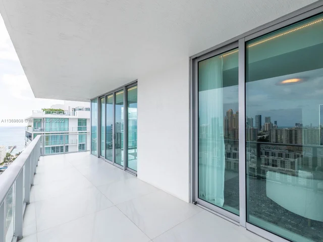 330 Sunny Isles Blvd, Sunny Isles Beach FL 33160