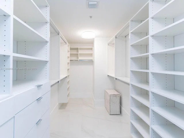 330 Sunny Isles Blvd, Sunny Isles Beach FL 33160