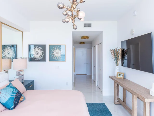 330 Sunny Isles Blvd, Sunny Isles Beach FL 33160