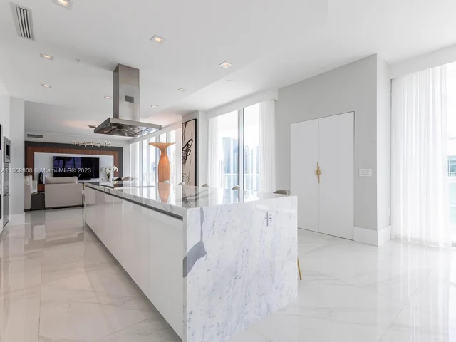 330 Sunny Isles Blvd, Sunny Isles Beach FL 33160