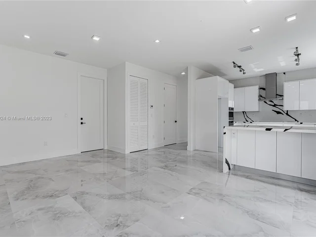 1605 SW 145 Ave, Miami FL 33175