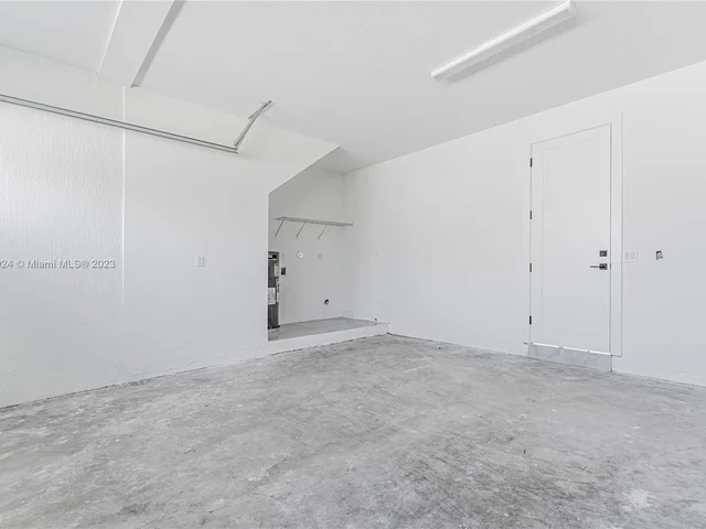 1605 SW 145 Ave, Miami FL 33175