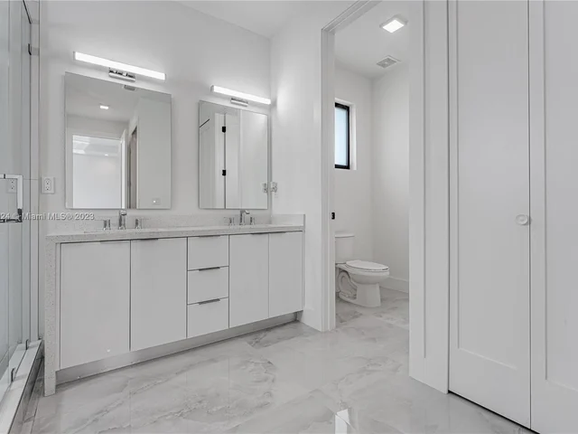 1605 SW 145 Ave, Miami FL 33175