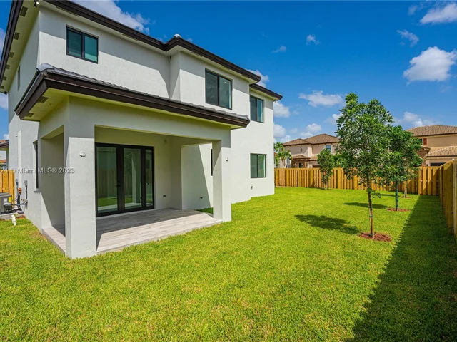 1605 SW 145 Ave, Miami FL 33175