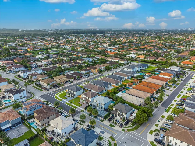 1605 SW 145 Ave, Miami FL 33175