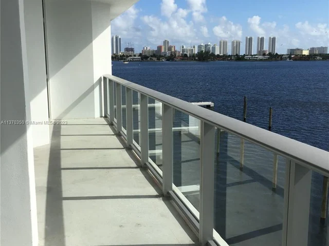 17301 Biscayne Blvd # 305, North Miami Beach FL 33160