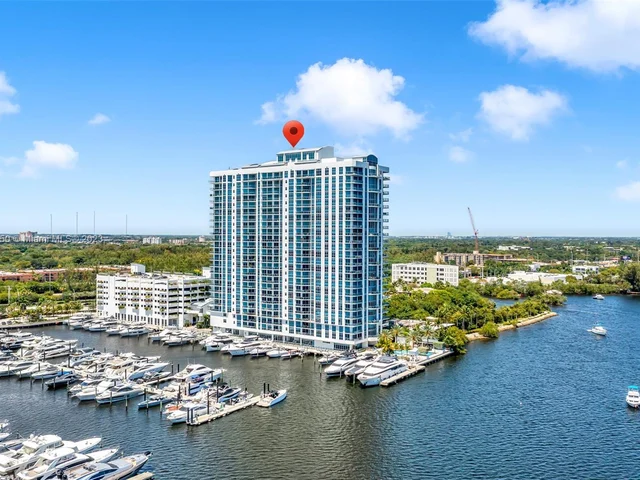 17301 Biscayne Blvd # 305, North Miami Beach FL 33160