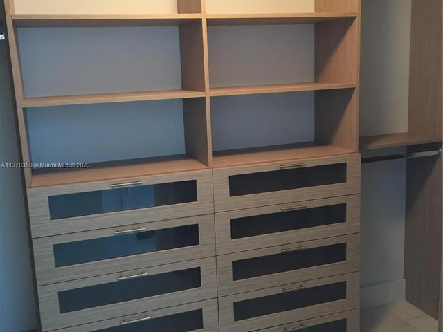 17301 Biscayne Blvd # 305, North Miami Beach FL 33160